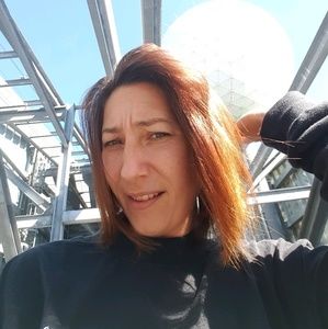 Meet your Posher, Lisa